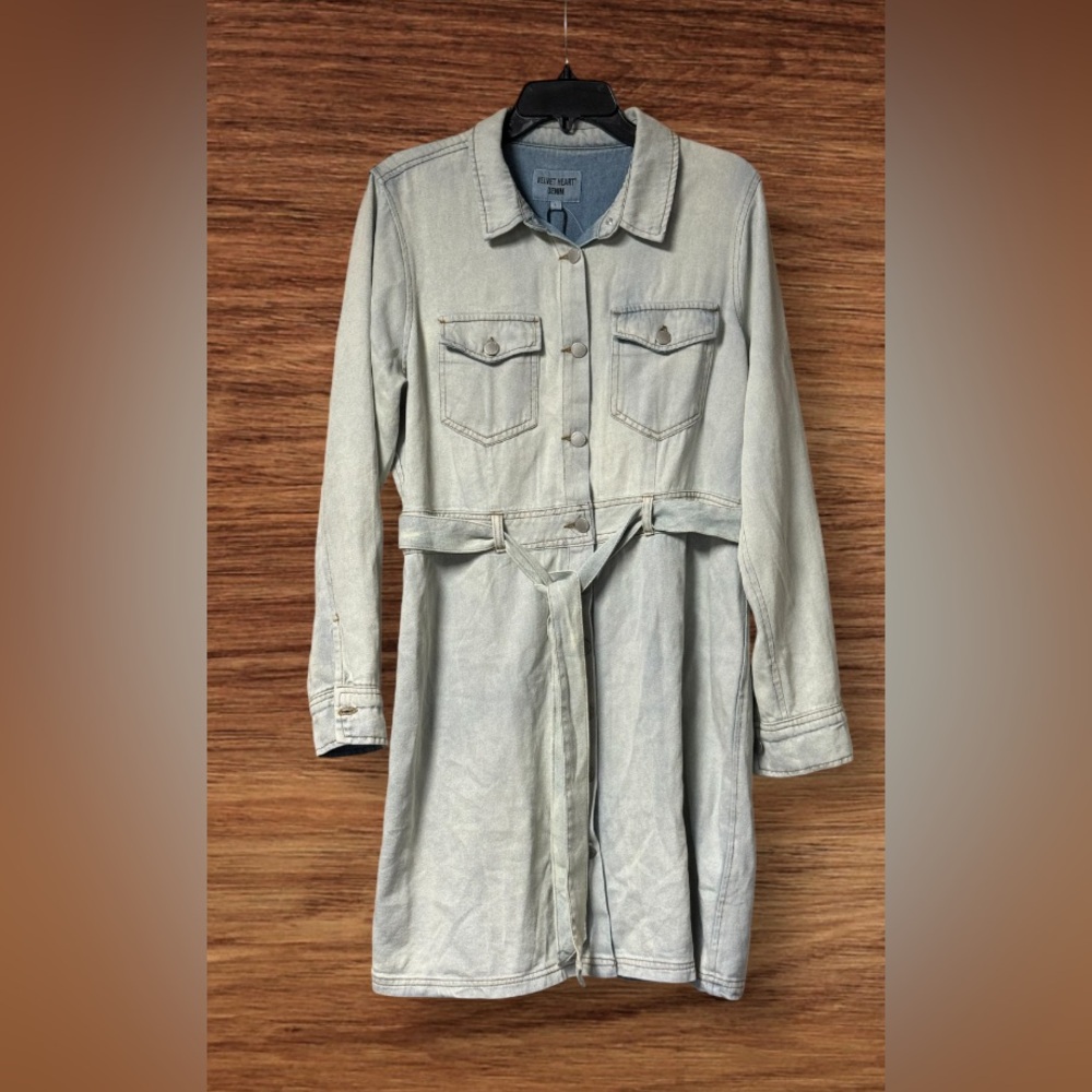 NWT SAHARA VINTAGE PALE BLUE DENIM DRESS SZ L